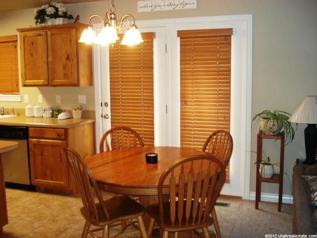 765 S Saint Andrews Dr, Syracuse, UT 84075 — photo 5