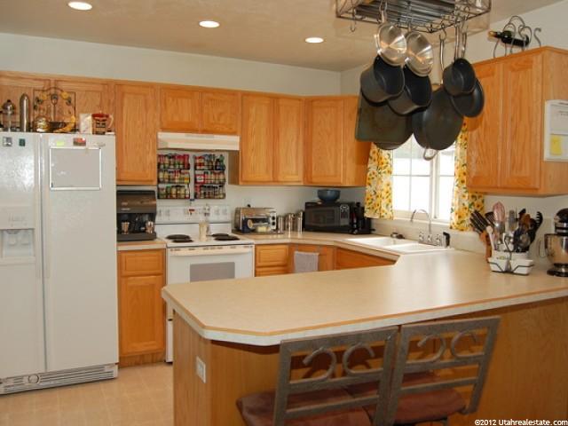 1008 E Sara Ln S, Ogden, UT 84404 — photo 5