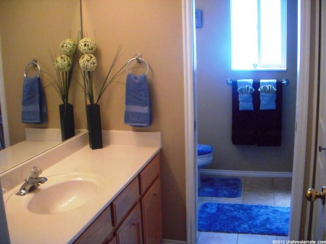 13232 S 2420 W, Riverton, UT 84065 — photo 10