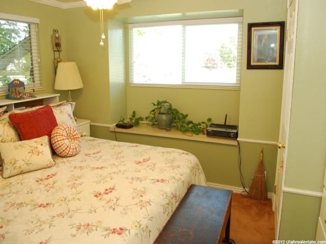 591 W 3100 S, Bountiful, UT 84010 — photo 5
