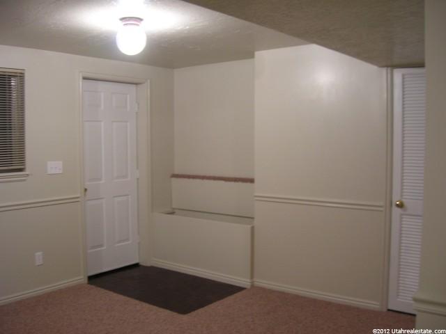 554 N Colonial St E, Layton, UT 84041 — photo 8