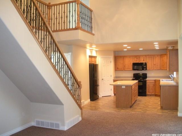 166 W 1750 N, North Ogden, UT 84414 — photo 2