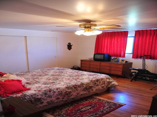 954 N Tremont St, Tremonton, UT 84337 — photo 7