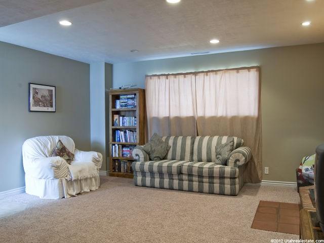 535 W 5987 S, Murray, UT 84123 — photo 11