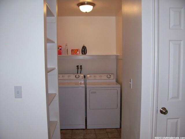 338 E 2350 N, North Ogden, UT 84414 — photo 4