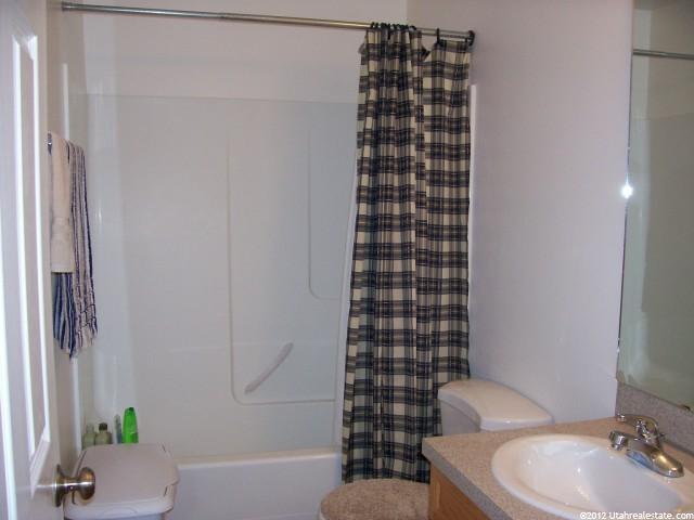 338 E 2350 N, North Ogden, UT 84414 — photo 8