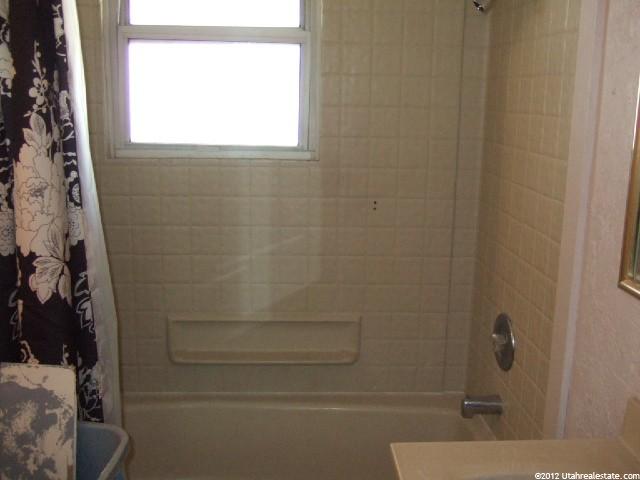 395 N Main St, Malad City, ID 83252 — photo 8