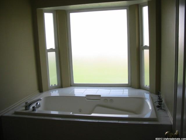 515 E 300 S, Hyrum, UT 84319 — photo 9