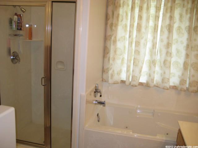 2396 N 2930 W, Clinton, UT 84015 — photo 11