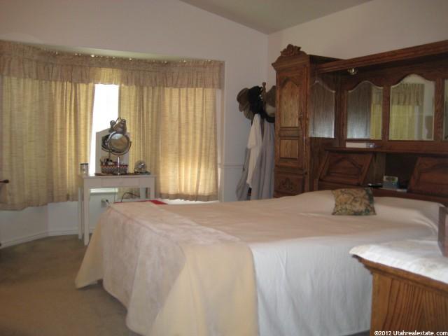 2396 N 2930 W, Clinton, UT 84015 — photo 9