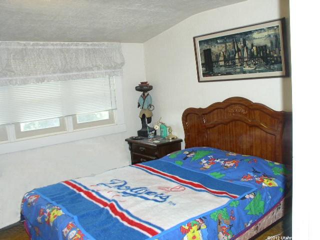 10 E Center St, Hyde Park, UT 84318 — photo 12