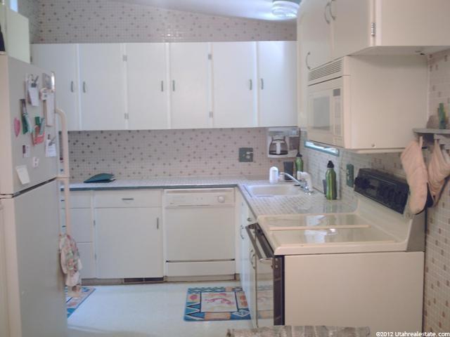 267 Larkin Ln, Kaysville, UT 84037 — photo 4