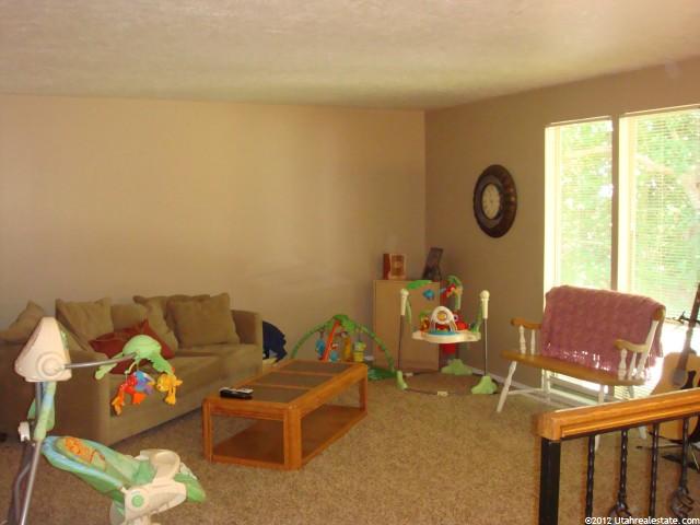 150 E 700 S, Farmington, UT 84025 — photo 2