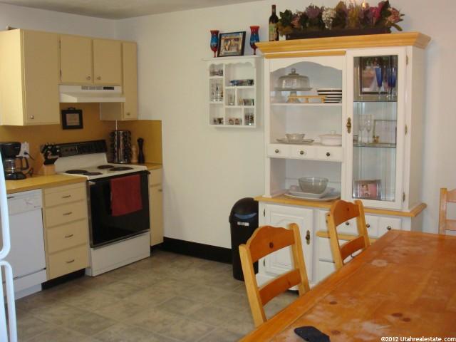 150 E 700 S, Farmington, UT 84025 — photo 7