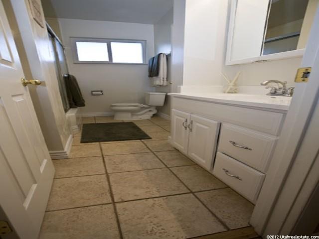 402 E Montgomery Dr S, Sandy, UT 84070 — photo 3