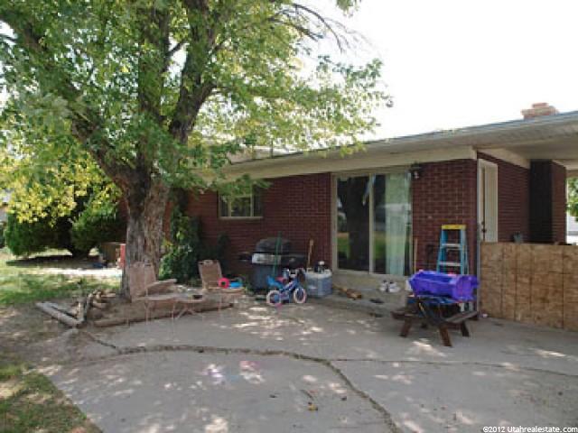 9215 S 300 E, Sandy, UT 84070 — photo 11