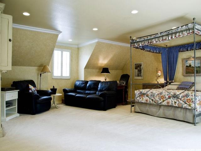 10268 S 2460 E, Sandy, UT 84092 — photo 7