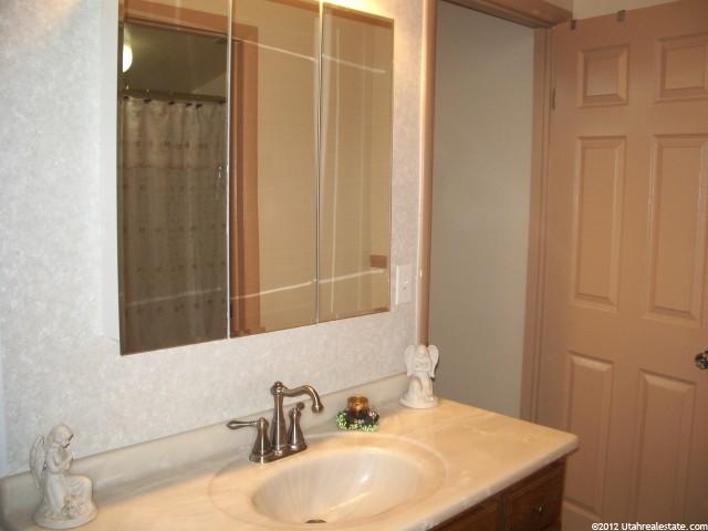 1320 Lorl Ln #3, Ogden, UT 84404 — photo 12