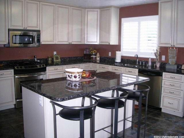 1910 Oak Bend Dr, Draper, UT 84020 — photo 4