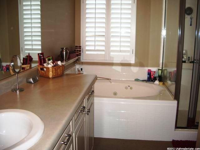 1910 Oak Bend Dr, Draper, UT 84020 — photo 7