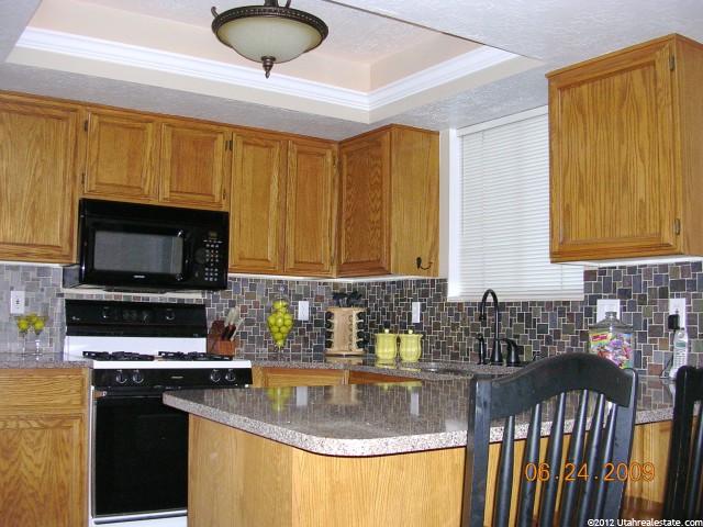 4941 S 3000 W, Roy, UT 84067 — photo 2