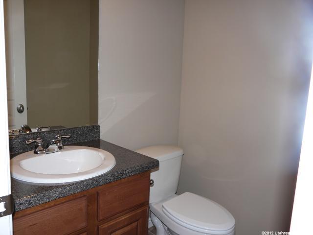 46 N 205 W, Centerville, UT 84014 — photo 10