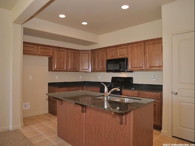 56 N 205 W, Centerville, UT 84014 — photo 3