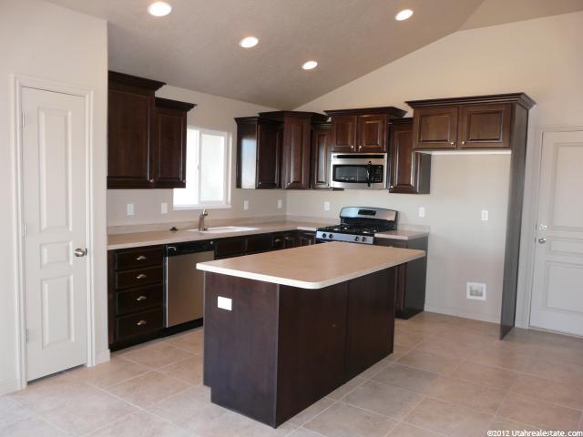 2858 W 100 S, West Point, UT 84015 — photo 2