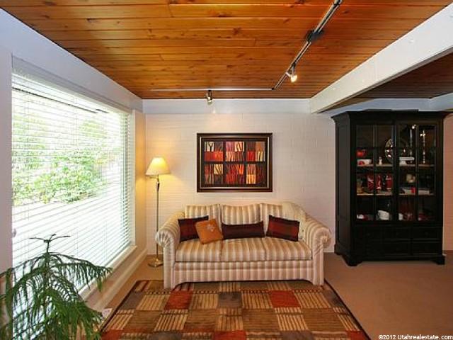1271 Hunt Rd, Holladay, UT 84117 — photo 4