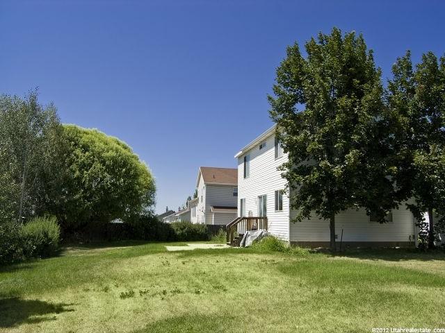 384 E 1450 N, Layton, UT 84041 — photo 12