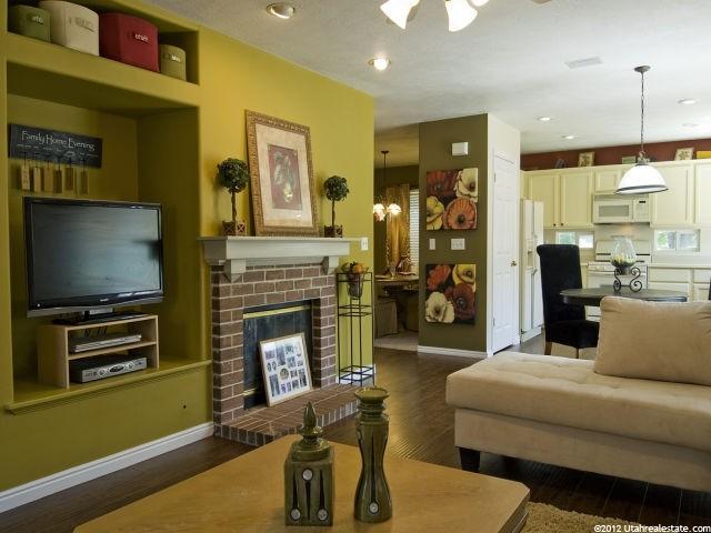 384 E 1450 N, Layton, UT 84041 — photo 4
