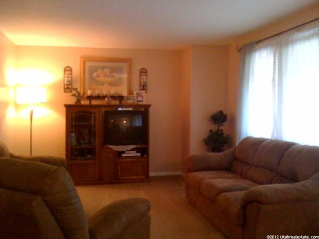 1268 W 5100 S, Riverdale, UT 84405 — photo 2