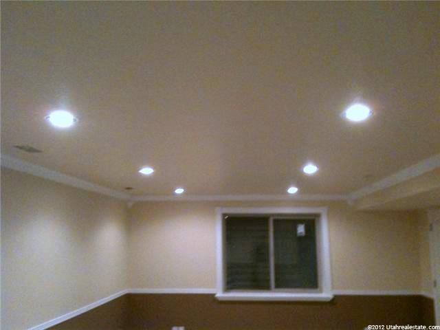 773 W 910 N, Clinton, UT 84015 — photo 11