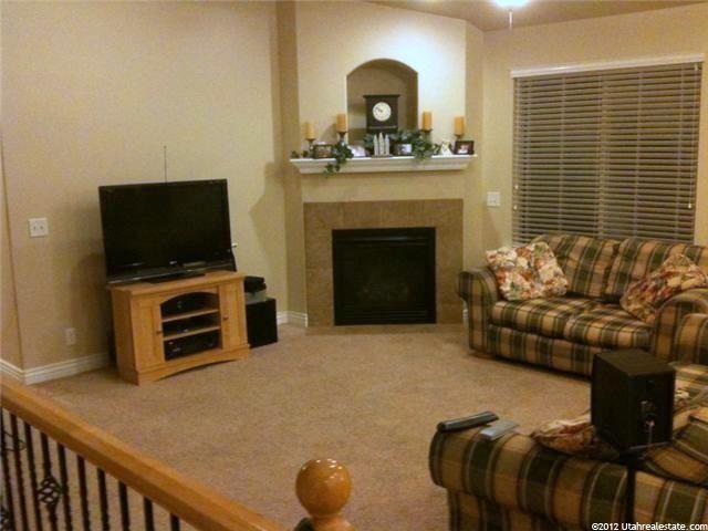 773 W 910 N, Clinton, UT 84015 — photo 4