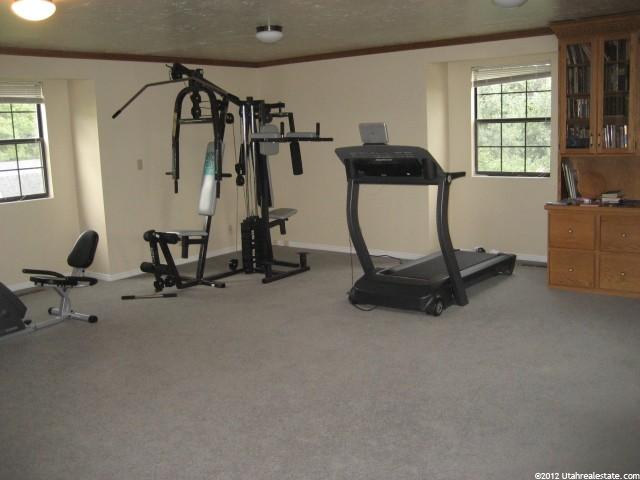 273 S 1375 St E, Bountiful, UT 84010 — photo 8