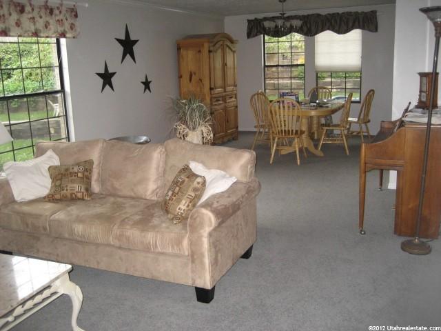 273 S 1375 St E, Bountiful, UT 84010 — photo 6
