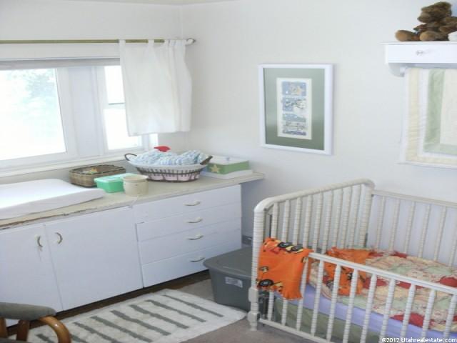 678 W 3600 S, Bountiful, UT 84010 — photo 3