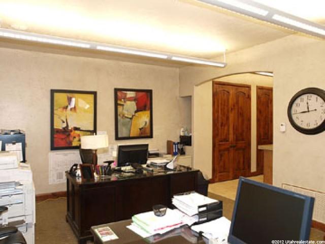 656 E Winchester St, Murray, UT 84107 — photo 10