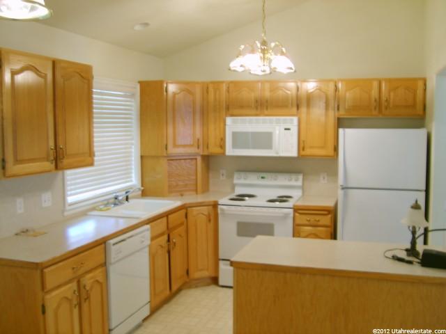 542 E 2400 N, North Ogden, UT 84414 — photo 3