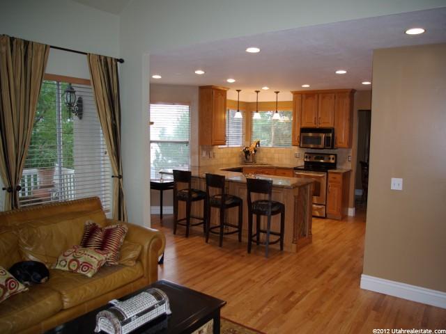 1802 E Gracey Ln, Sandy, UT 84092 — photo 2
