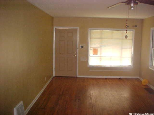 1070 Doxey St, Ogden, UT 84403 — photo 3