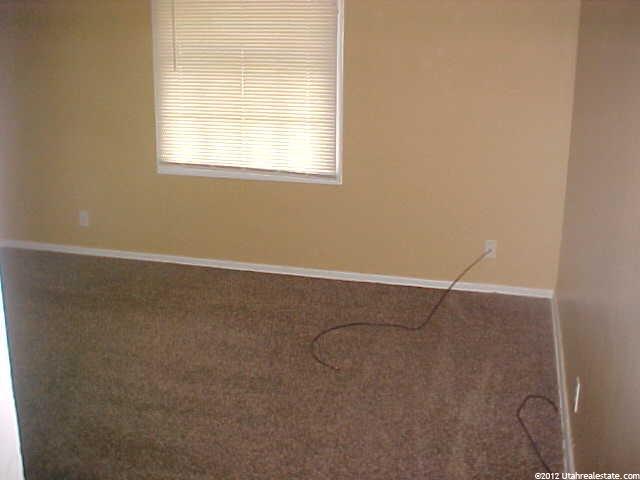 1070 Doxey St, Ogden, UT 84403 — photo 6