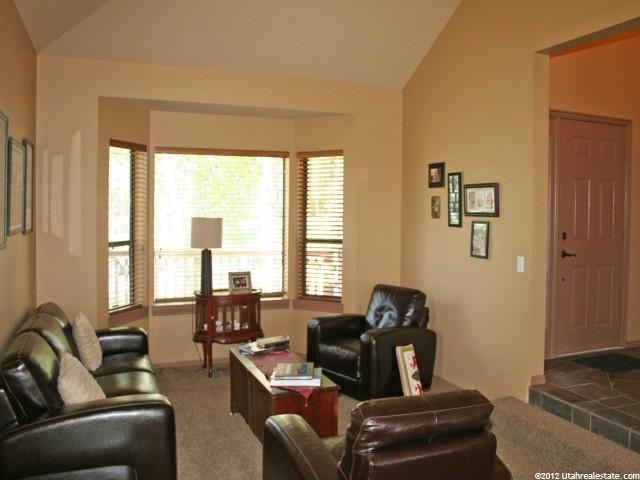 8054 N Meadowview Dr, Park City, UT 84098 — photo 2