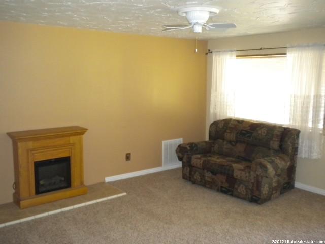 398 S 7600 E, Huntsville, UT 84317 — photo 2