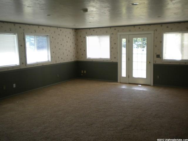 398 S 7600 E, Huntsville, UT 84317 — photo 6