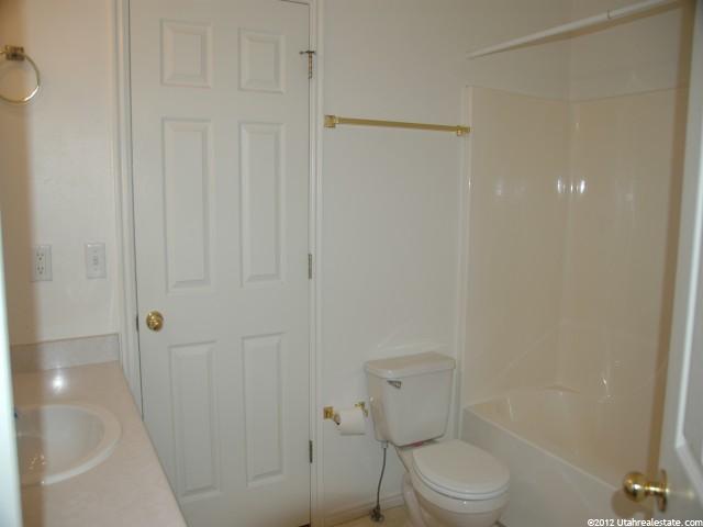202 Stirling Pl, Logan, UT 84341 — photo 10