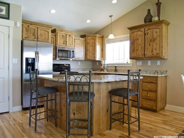 6006 S 1350 E, South Ogden, UT 84405 — photo 5