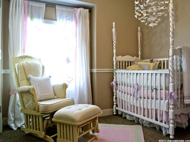 6006 S 1350 E, South Ogden, UT 84405 — photo 9