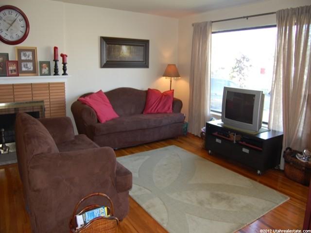 5895 S Sam Oliver Dr W, Murray, UT 84107 — photo 3
