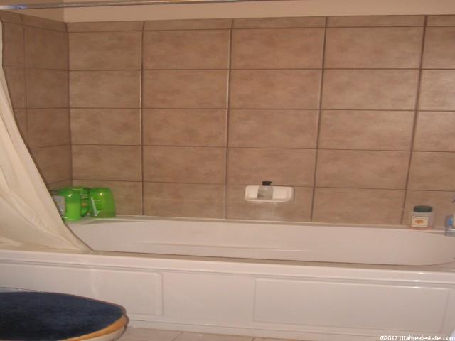 290 N 500 Dr W, Bountiful, UT 84010 — photo 9